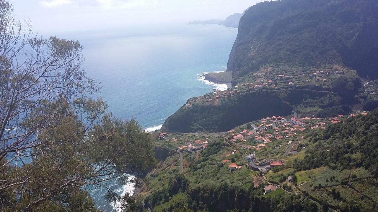 Vila Casa Shalom São Roque do Faial Exteriér fotografie